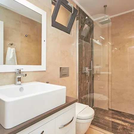 Villa Sleeps 8 Pool Air Con Wifi T782301 Kalkan
